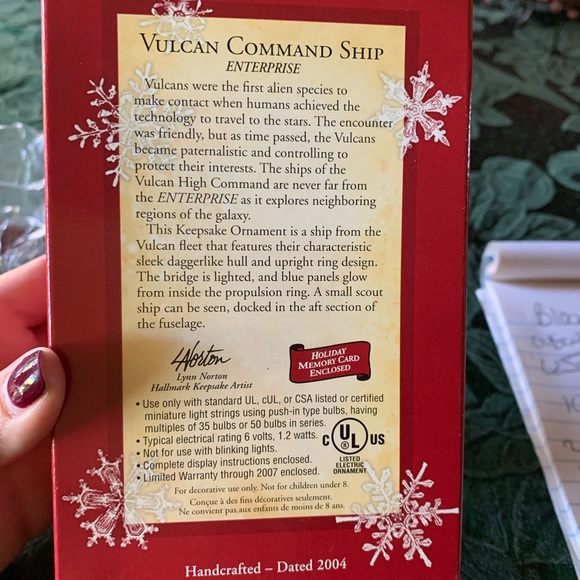 Vulcan Command Ship Ornament - Picture 4 of 7